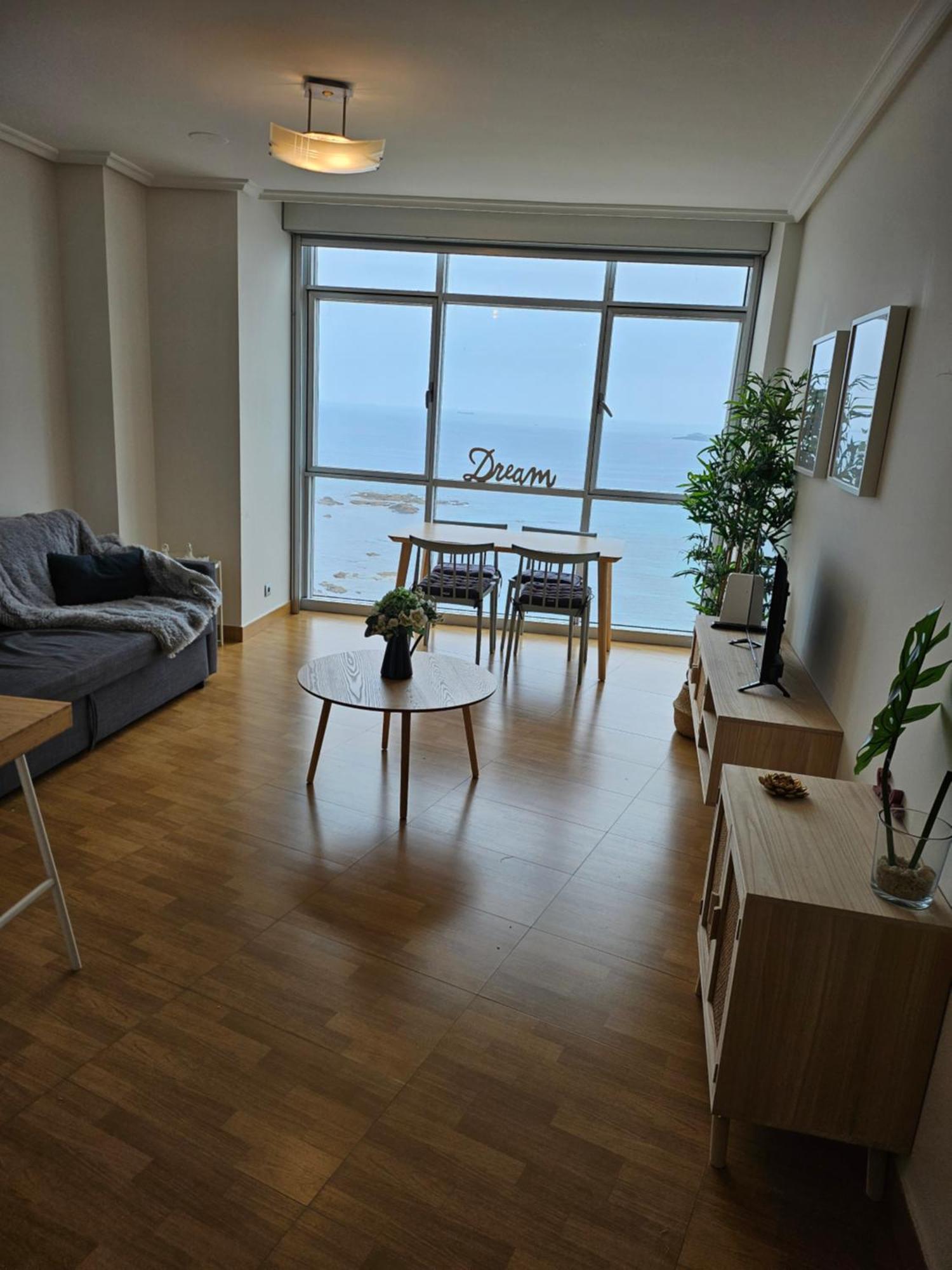 Apartamento Con Increibles Vistas A La Playa De Riazor A Coruña Exterior foto