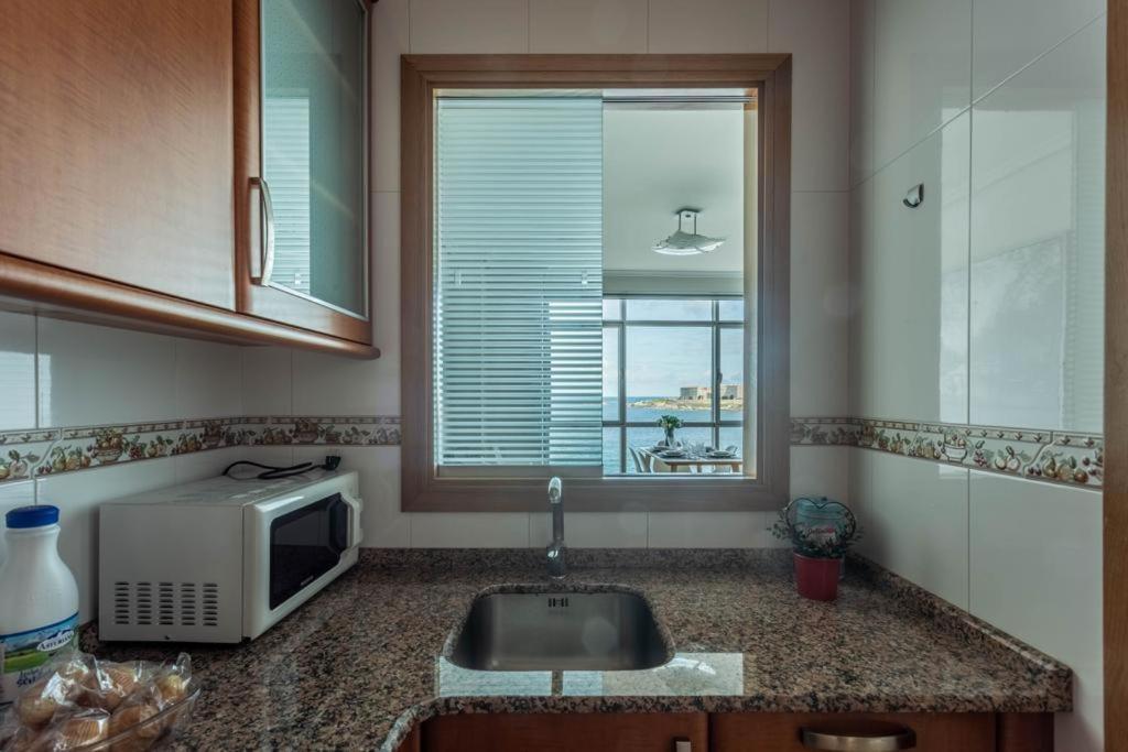 Apartamento Con Increibles Vistas A La Playa De Riazor A Coruña Exterior foto