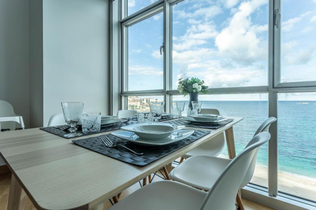 Apartamento Con Increibles Vistas A La Playa De Riazor A Coruña Exterior foto
